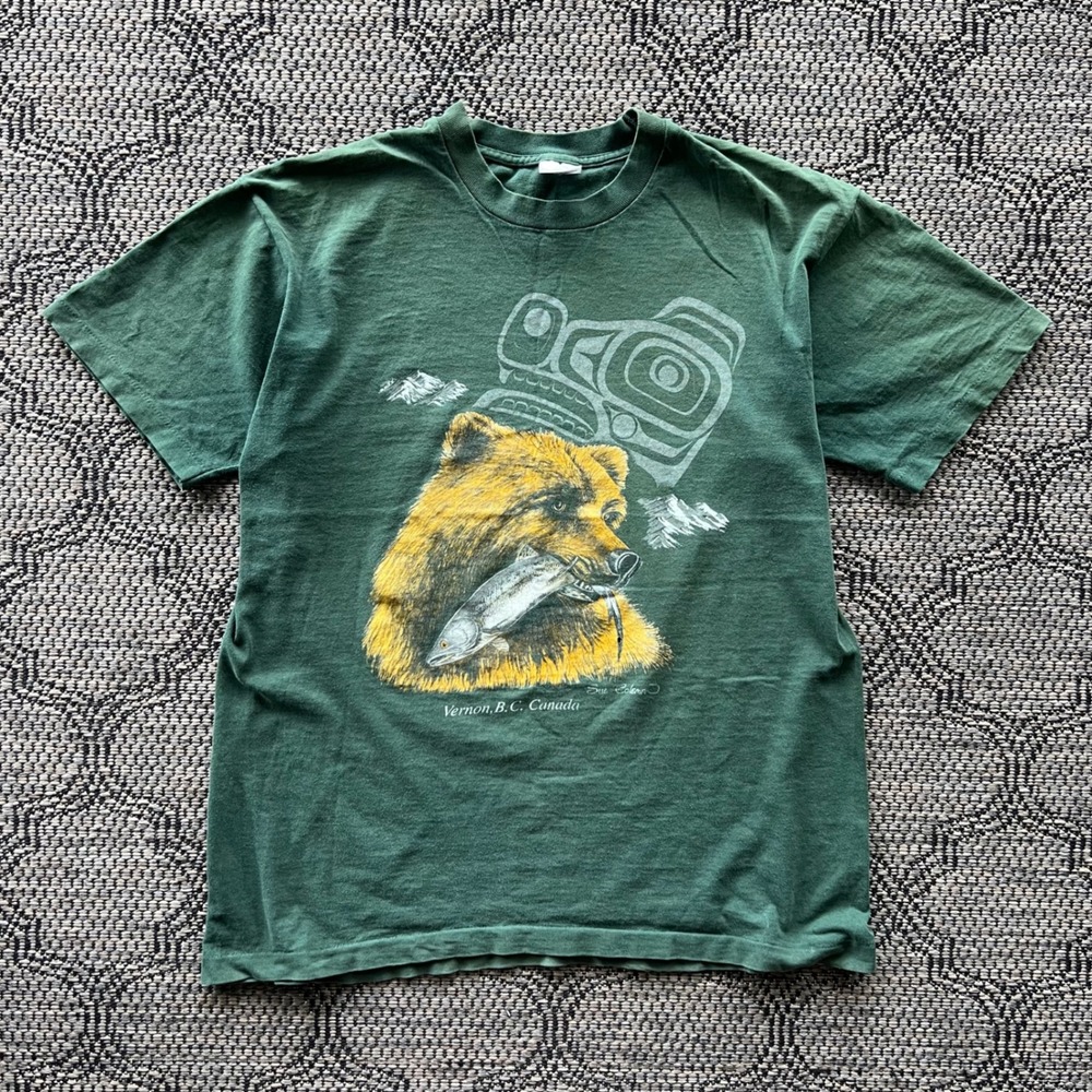 Vintage Grizzly Bear T-Shirt Mens XL Green Art Canada Indigenous Nature